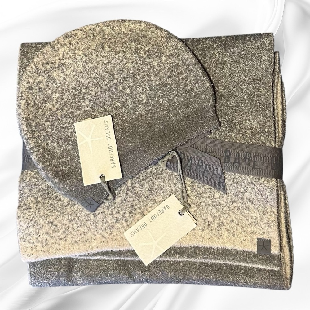 NWT Barefoot Dreams CozyChic Lite Confetti Smoke Green/Fog Gray Scarf Beanie Set
